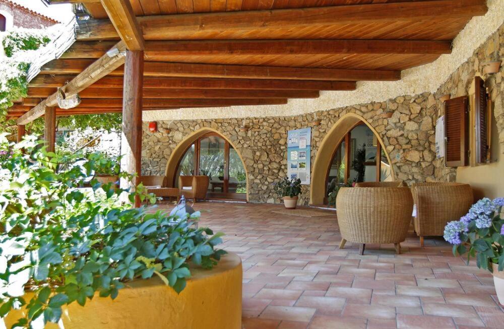 Ahr Altura Hotel Porto Rafael Palau Exteriör bild